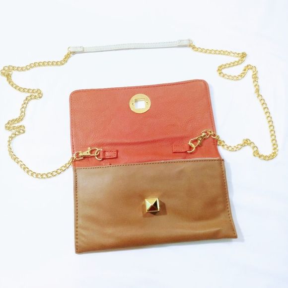 Mud Pie Crossbody Wallet - Picture 3 of 4